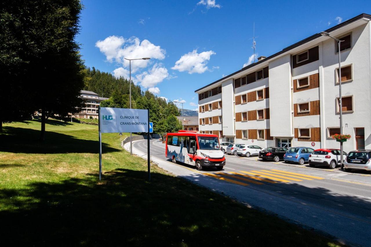 Magnifique Appartement Proche Du Centre Et Du Ski Crans-Montana Exterior photo